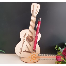 Gitara su tušinuku - padėka arba dovanėlė